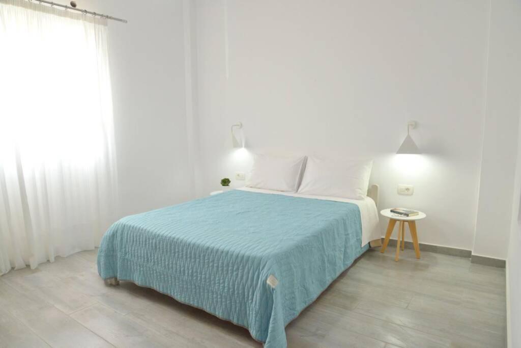 Alisahni Apartment Adamantas Exterior photo